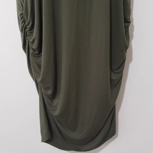 Venus Ladies Summer Dress Size XL Olive Green Light Weight Sleeveless - Picture 4 of 6